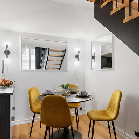 Tempus Te Premium Duo Lofts - Private Cinema, Gym And Terrace 아파트 *